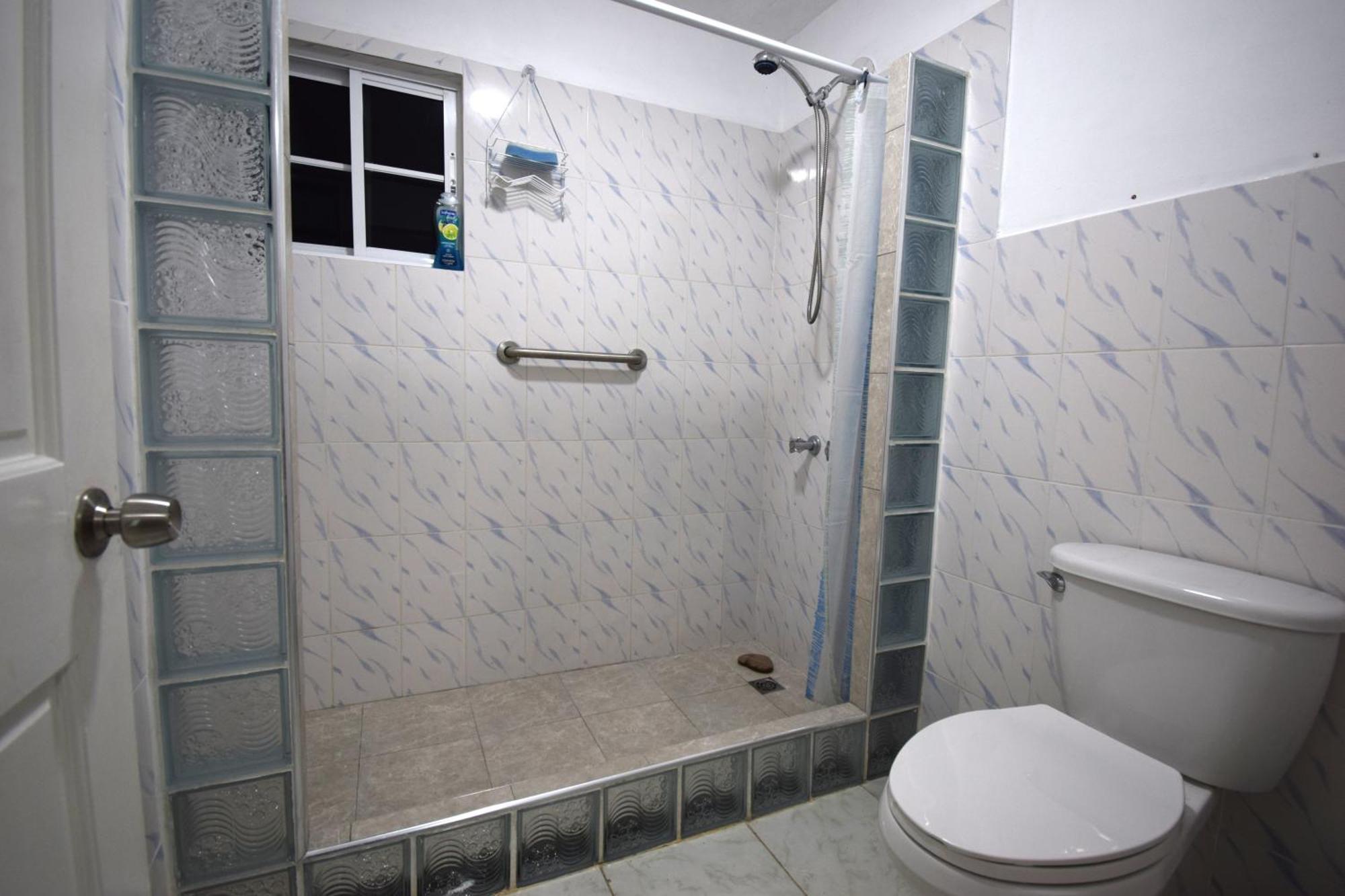 Appartement Harriott Heights à Mandeville Extérieur photo
